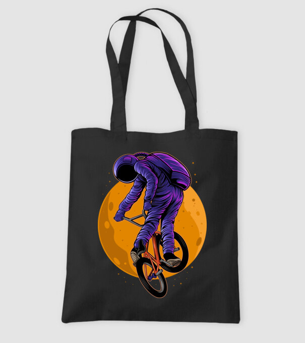 Bmx minta fekete pólón