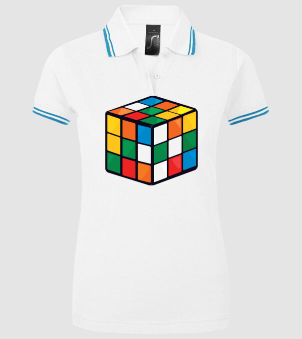 Rubik kocka minta fehér pólón
