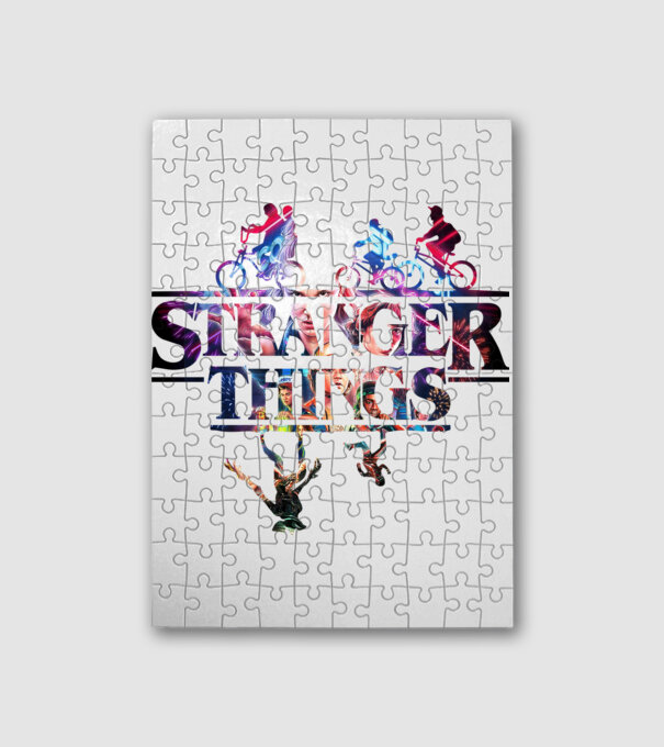 Stranger Things v3 minta fehér pólón
