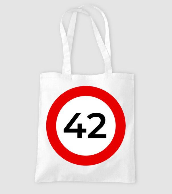 42 - korhatár - szülinap minta fehér pólón