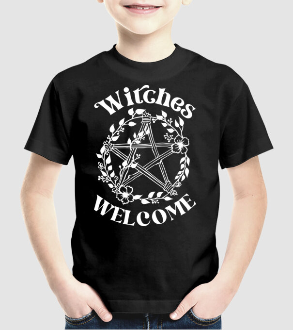 Witches Welcome minta fekete pólón