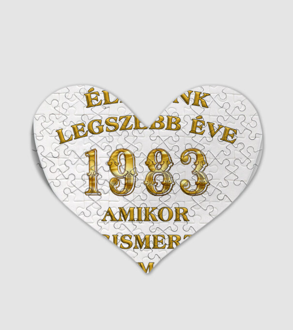 Életünk 1983 minta fehér pólón