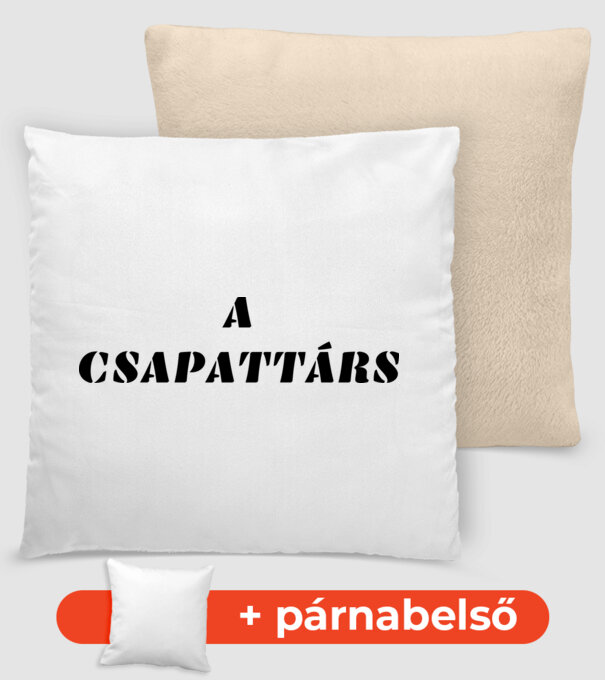 A csapattárs minta homokszín pólón