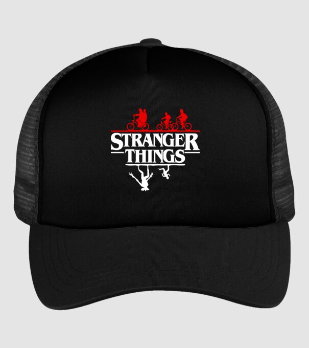 Stranger Things 06 minta fekete pólón