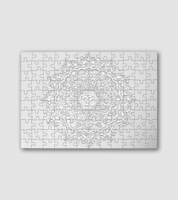 Csipke mandala minta fehér pólón