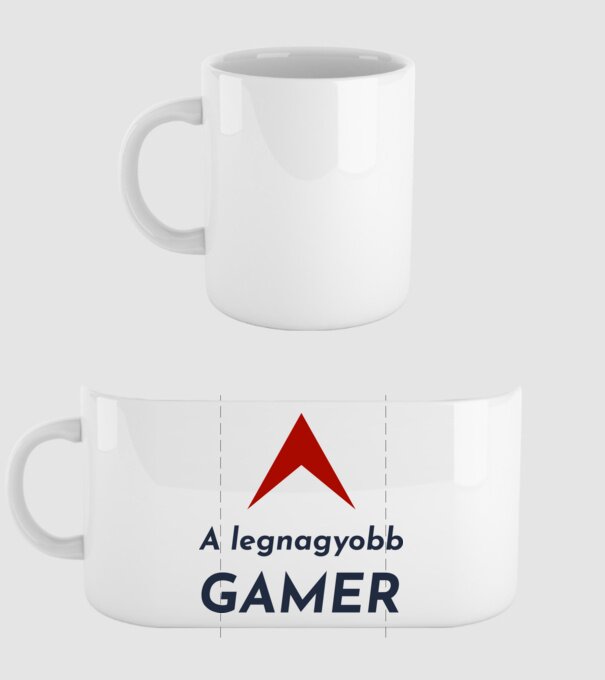 A legnagyobb gamer minta fehér pólón