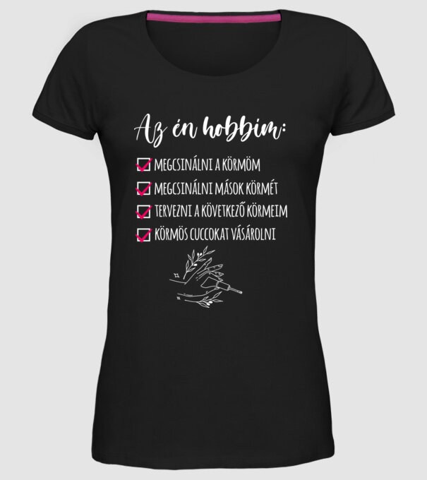 Műköröm minta fekete pólón