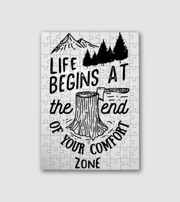 Life begins at the end of your comfort zone minta fehér pólón
