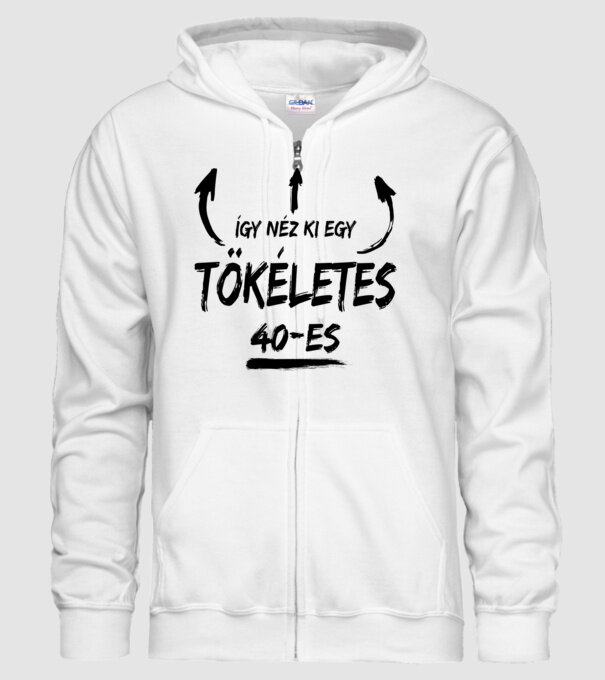 Így néz ki egy tökéletes 40-es - fekete minta fehér pólón