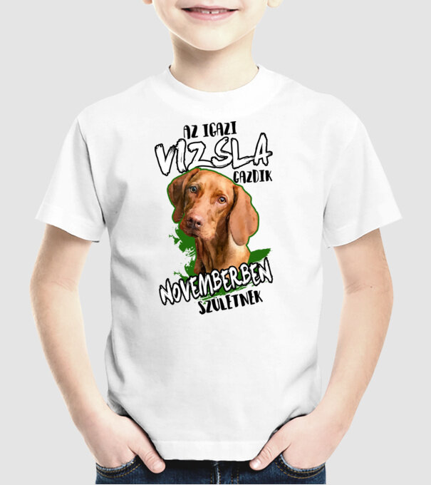 Vizsla Novemberben minta fehér pólón