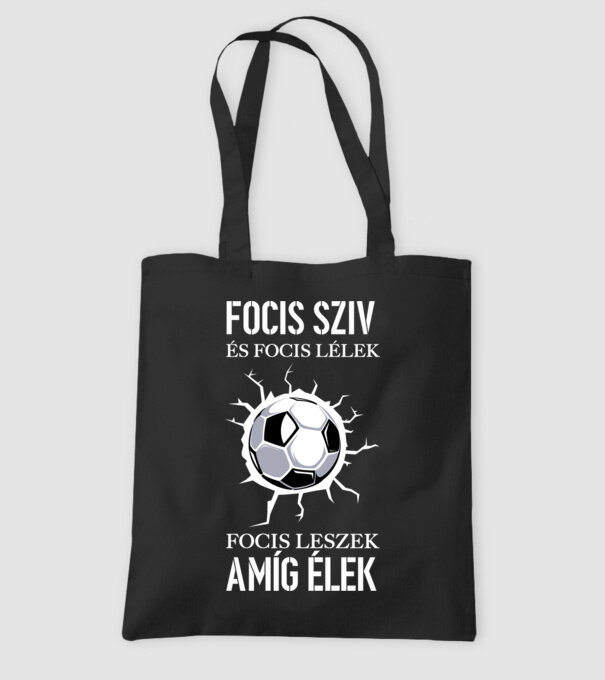Focis szív és focis lélek Focis leszek amíg élek minta fekete pólón