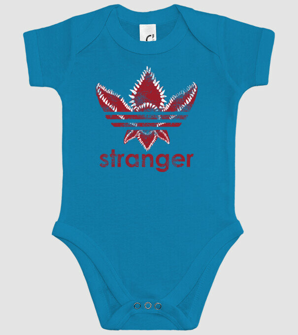 Stranger Things - Adidas paródia minta türkiz pólón