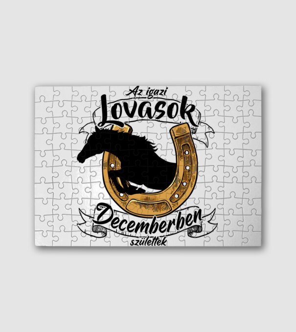 Az igazi lovasok decemberben születtek - fekete szöveg minta fehér pólón