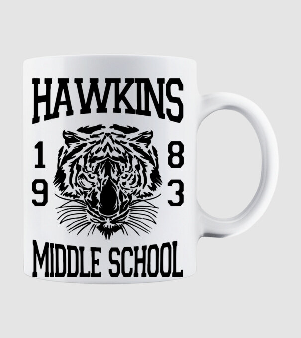 Hawkins középiskola 1983 minta fehér pólón
