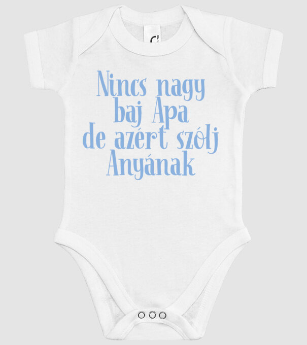 Nincs nagy baj minta fehér pólón