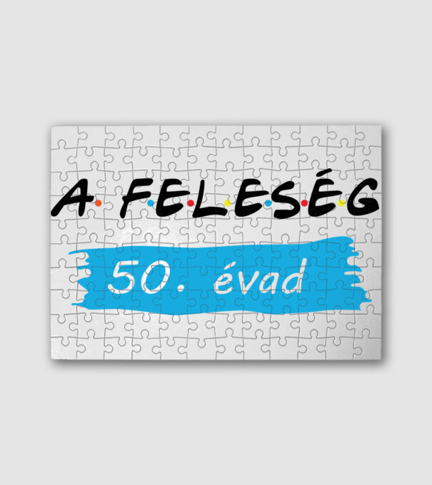 Feleség 50. évad minta fehér pólón