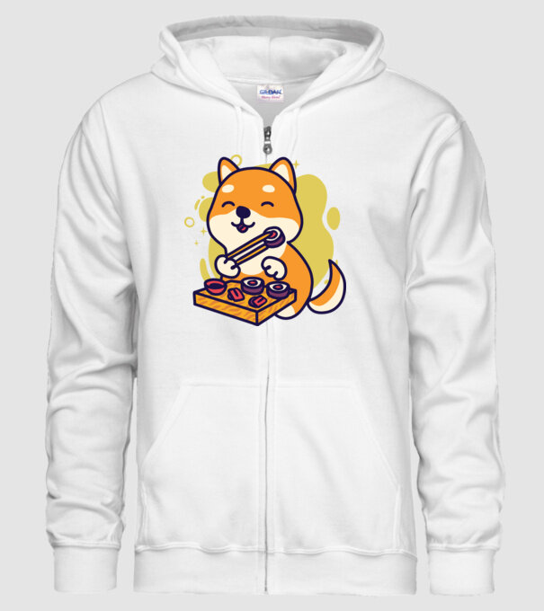 Shiba inu Sushival minta fehér pólón
