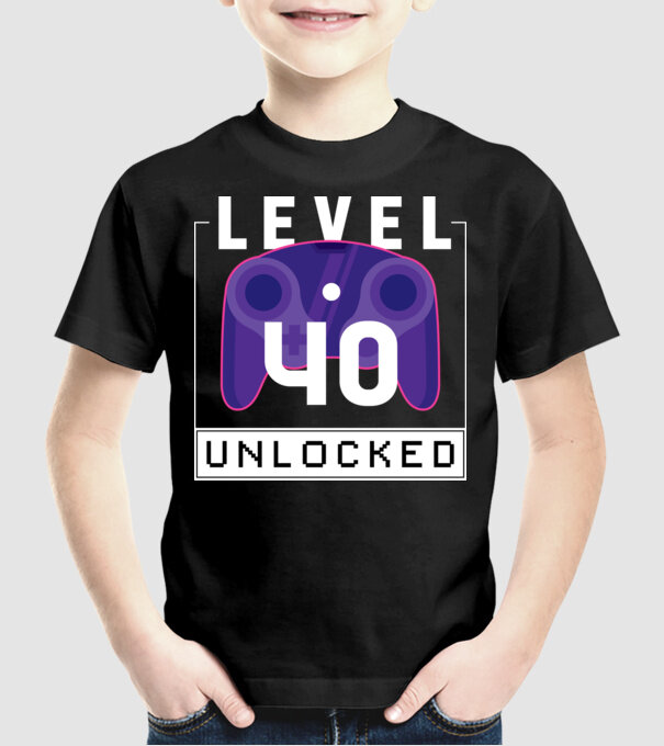 Level 40 Unlocked Gamer Születésnap minta fekete pólón