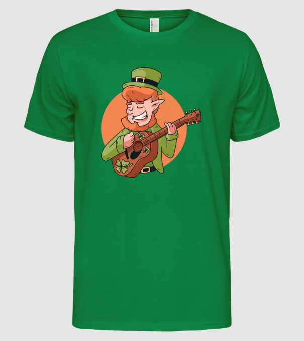Gitáros Leprechaun Ír Szent Patrik minta zöld pólón