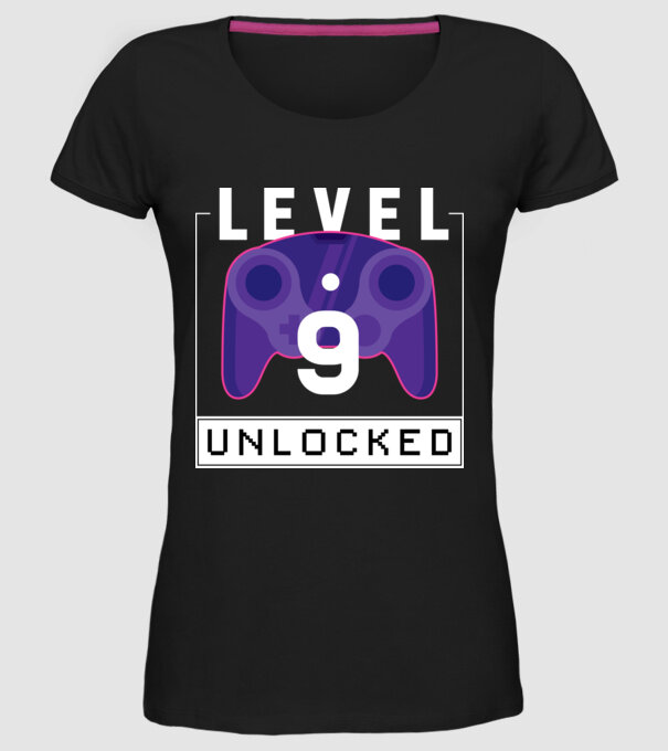 Level 9 Unlocked Gamer Születésnap minta fekete pólón