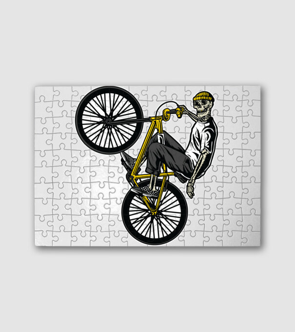Csontváz BMX minta fehér pólón