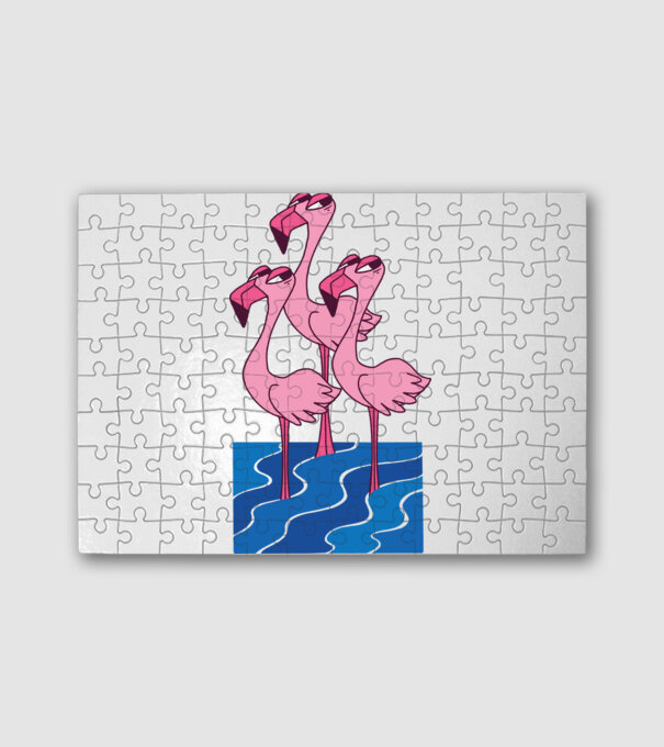 Flamingo Trio minta fehér pólón