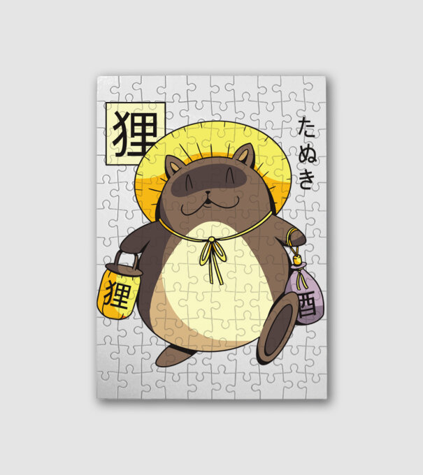 Tanuki Yokai minta fehér pólón