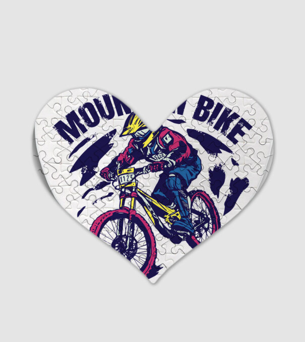 Mountain Bike minta fehér pólón