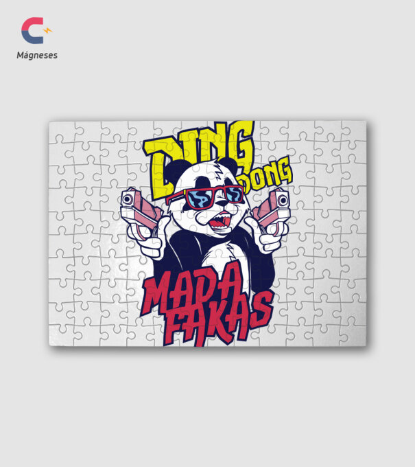 Ding Dong Panda minta fehér pólón