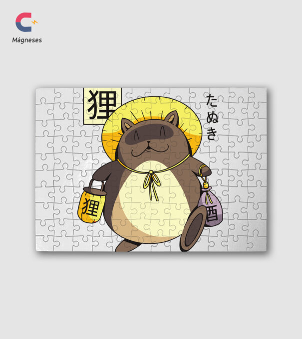 Tanuki Yokai minta fehér pólón