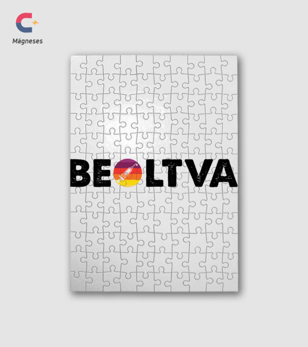 Beoltva Retro minta fehér pólón
