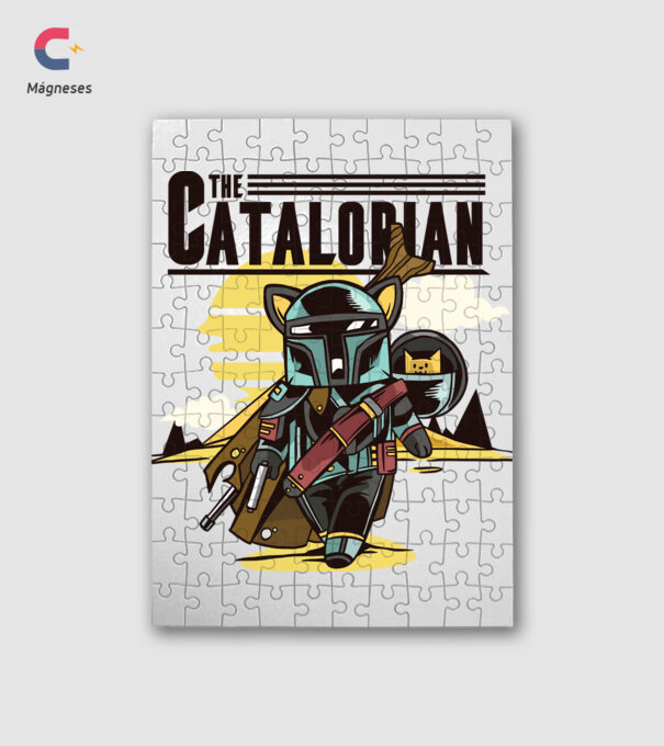 The Catalorian minta fehér pólón