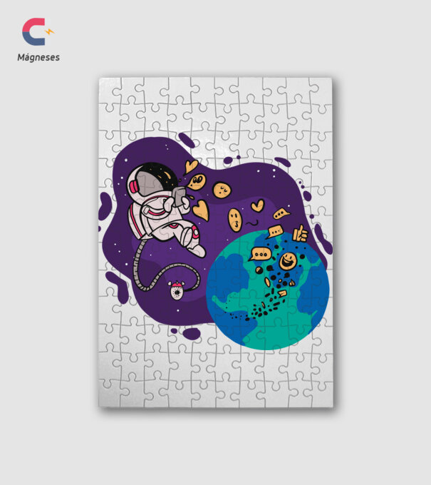 Űrhajós emoji minta fehér pólón