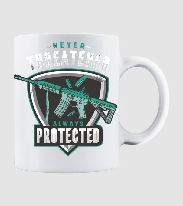 Never threatened always protected minta fehér pólón
