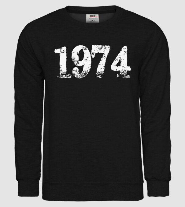 1974 minta fekete pólón