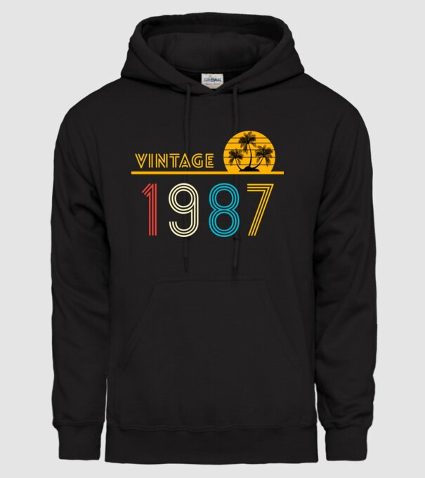 1987 minta fekete pólón
