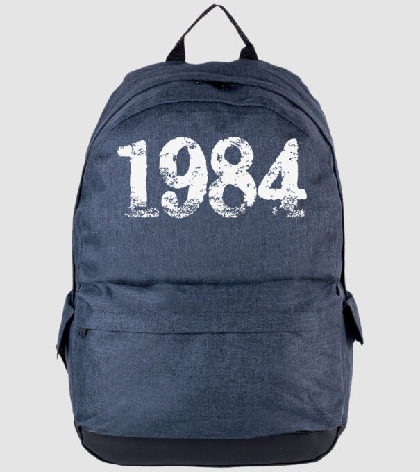 1984 minta farmerkék pólón