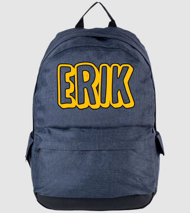 Erik minta farmerkék pólón