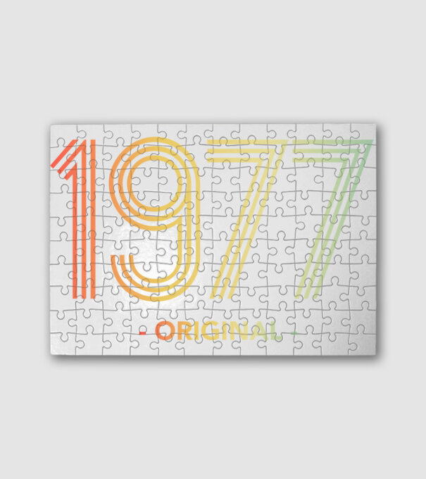 1977 minta fehér pólón
