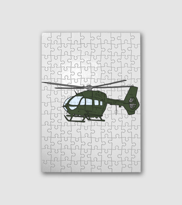 Helikopter minta fehér pólón