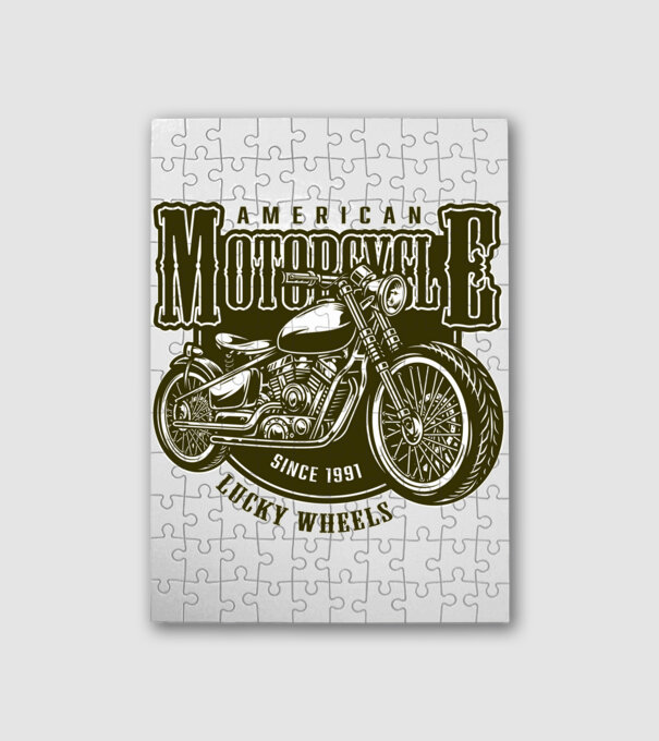 Motorcycle minta fehér pólón