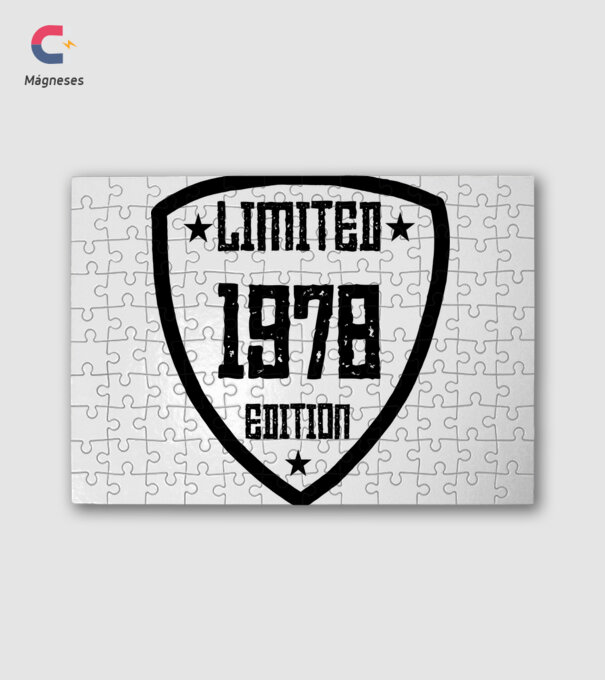 1978 minta fehér pólón