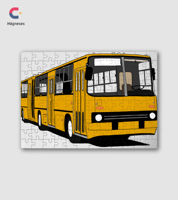 Busz minta fehér pólón