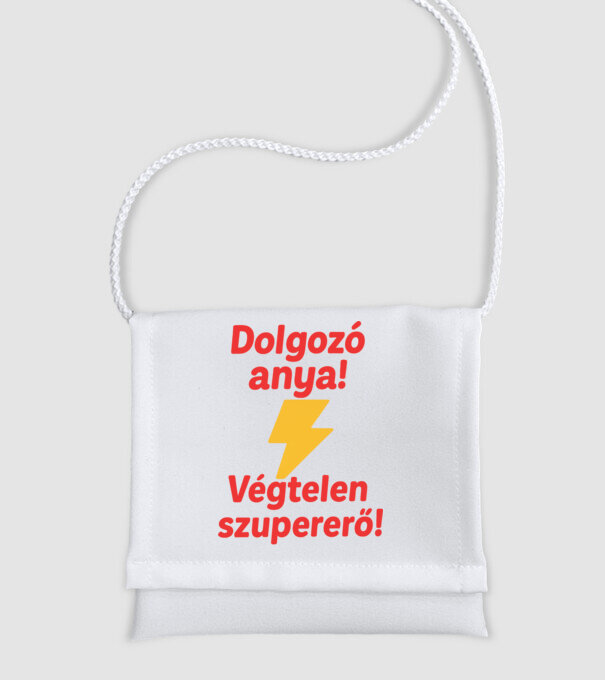 Dolgozó anya minta fehér pólón