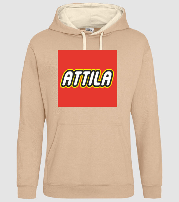 Attila minta homokszín pólón