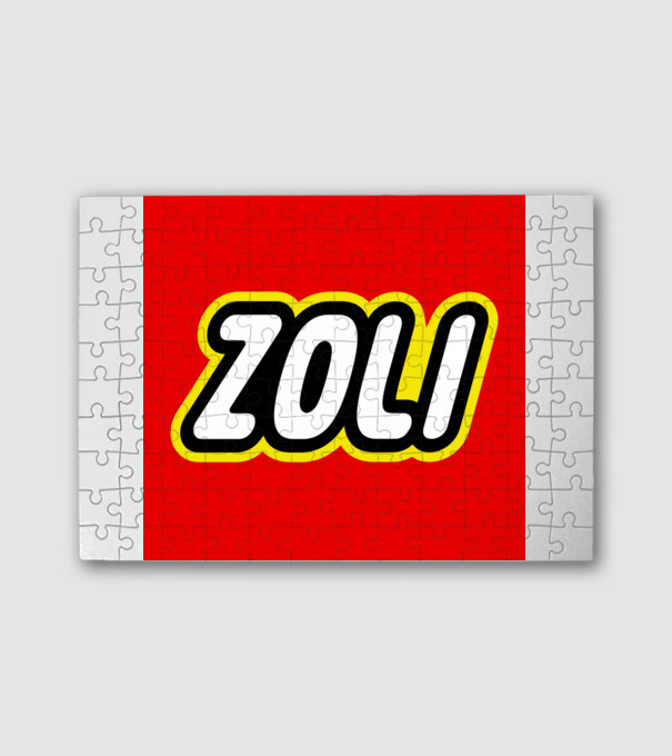 Zoli minta fehér pólón