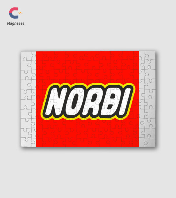 Norbi minta fehér pólón