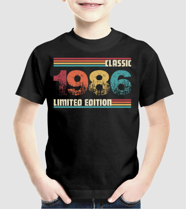 Classic 1986 minta fekete pólón