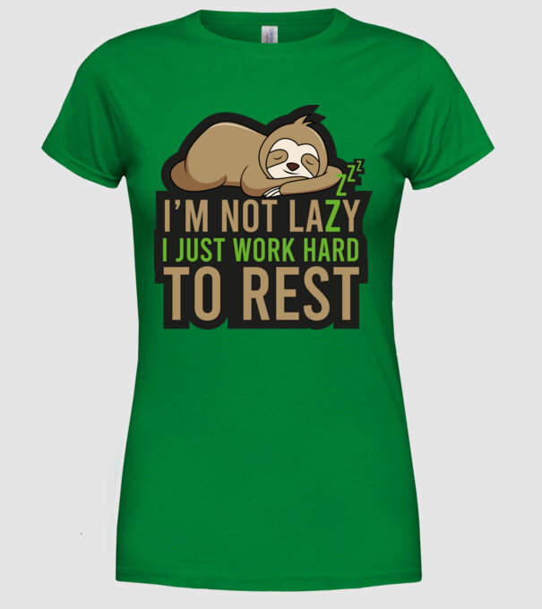 Lazy sloth minta zöld pólón
