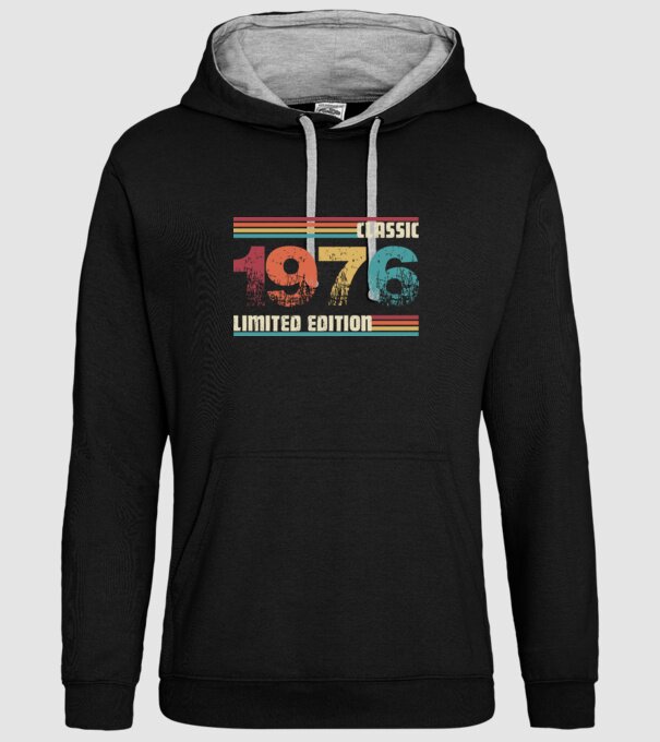 Classic 1976 minta fekete pólón